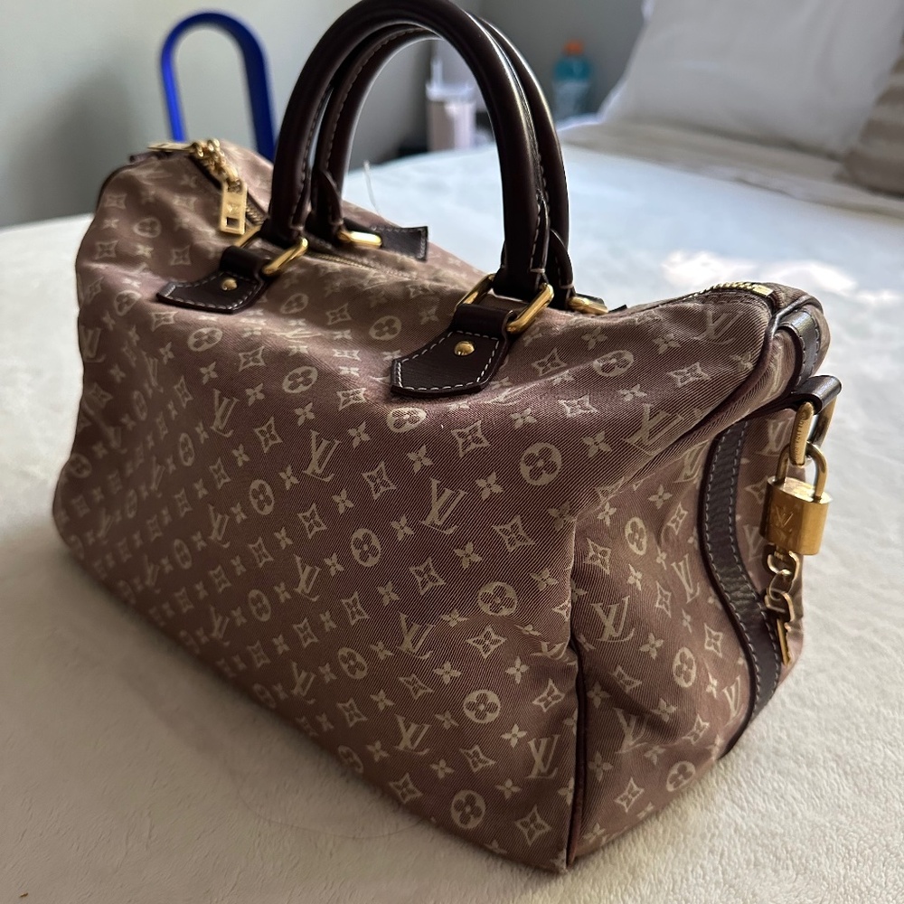 Authentic Speedy 30 Louis Vuitton